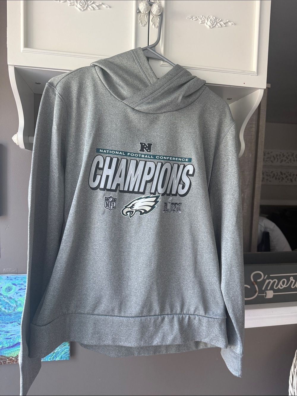 Nike Gray Pullover Hoodie with Hood